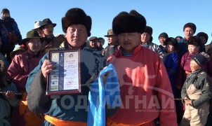 Архангай аймгийн Өгийнуур суманд болсон хаврын бүсийн уралдаан