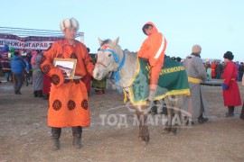 Айргийн дөрөвт хурдалсан Адъяагийн Мөнхбаярын загал морь цоллогооны дараа