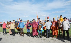 Баруун бүсэд 84 сум, дүүргийн 1300-гаад хурдан хүлэг шандас шалгажээ