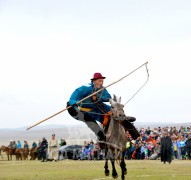 Морьтон монголчууд