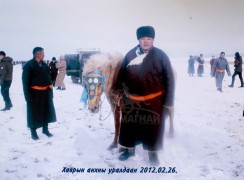 Сумын Алдарт уяач Д.Банзрагч: Аавтайгаа үзсэн наадам бүхэн хамгийн сайхан