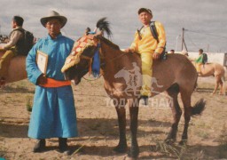 АЙМГИЙН АЛДАРТ УЯАЧ Л.ЧИНЗОРИГ: МИНИЙ ХҮРЭН АЗАРГА СУМАНДАА ЗУРГААН ЖИЛ ГУРАВЛАЖ, НЭГ ТҮРҮҮЛСЭН