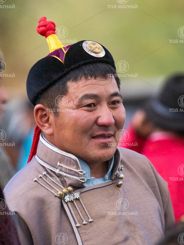 Аймгийн алдарт Цилхаасүрэн